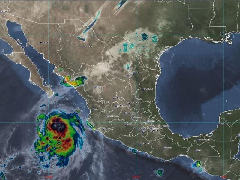 ‘Pamela’ se convierte en huracán frente a costas de Jalisco