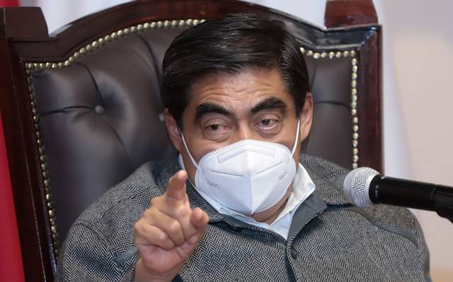 “La Coparmex no representa a los empresarios poblanos”: Barbosa Huerta