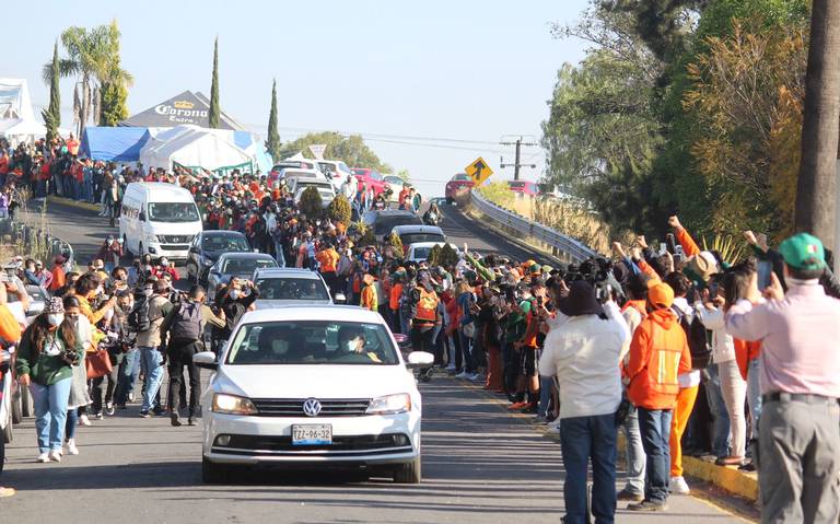 Arriba Cecilia Anaya a la UDLAP para recibir el campus