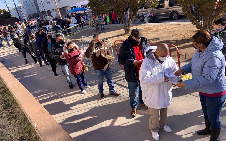 Avanza rápido la vacunación en el Gimnasio Universitario