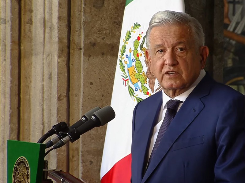 López Obrador: “Vamos a hacer realidad el derecho del pueblo a la salud”