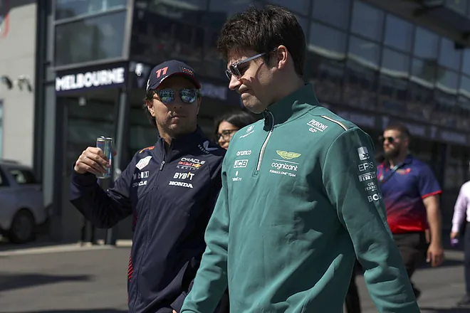 Checo Pérez se revaloriza en Red Bull para 2025: ¿O de vuelta a Aston Martin?
