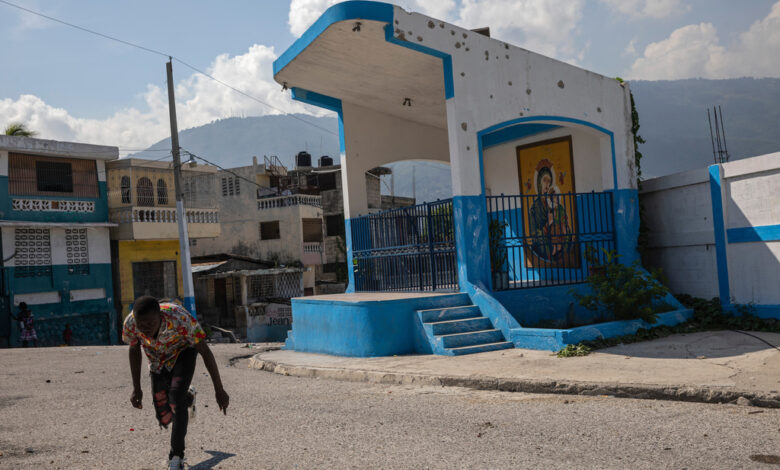Decenas mueren en enfrentamiento con pandillas en Haití
